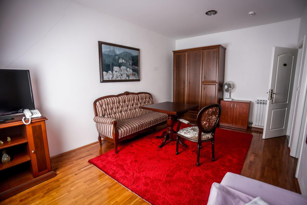 Hotel Bob Saraybosna Dış mekan fotoğraf