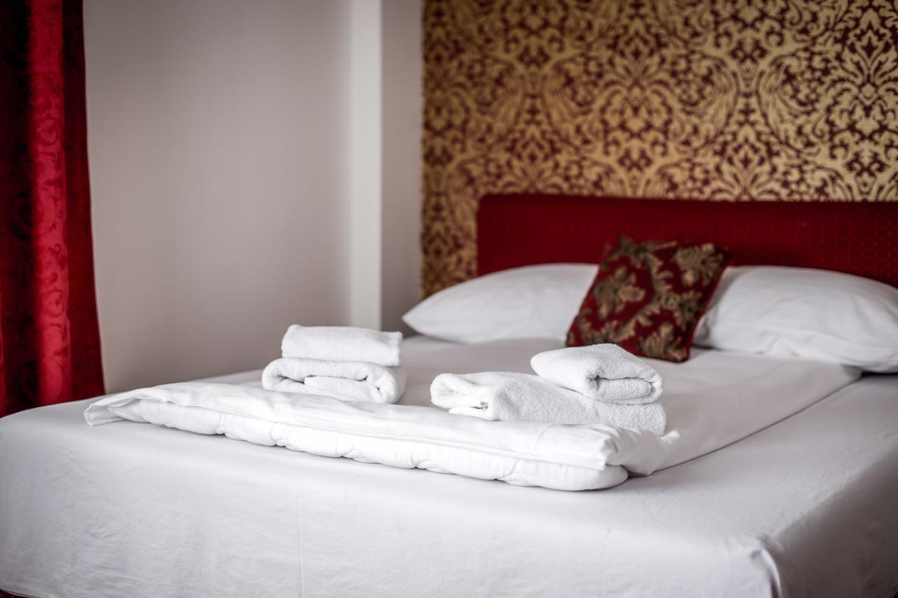 Hotel Bob Saraybosna Dış mekan fotoğraf